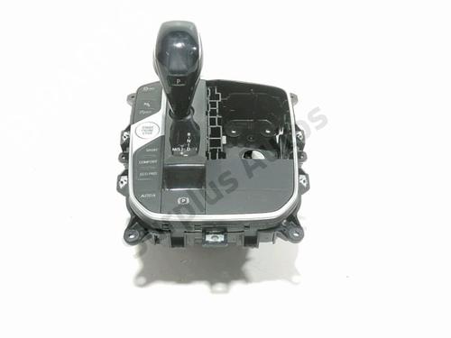 shift-knob-bmw-1-f40-2019-38587067 main image