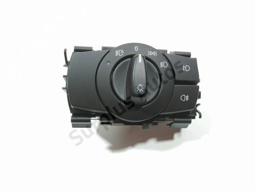 Used Headlight switch BMW 1 (E87) 120 d (177 hp) 28228745