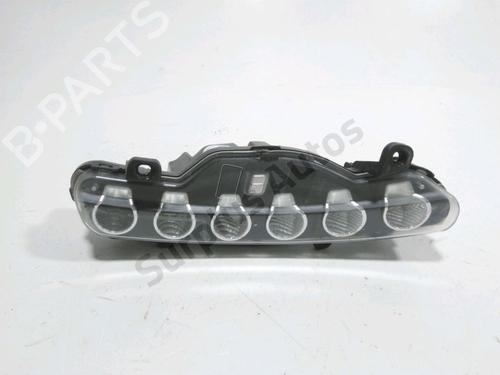 left-daytime-light-ds-ds-3-sa_-2015-2016-2017-2018-2019-33034830 main image