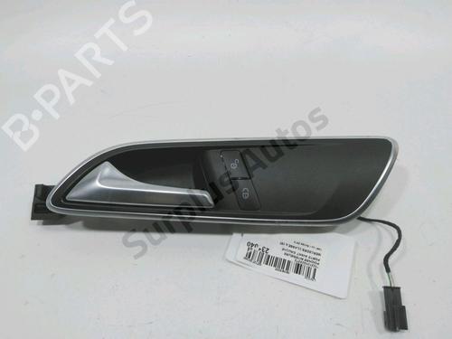 Used Front left interior door handle MERCEDES-BENZ A-CLASS (W176) A 180 CDI / d (176.012) (109 hp) 30996556