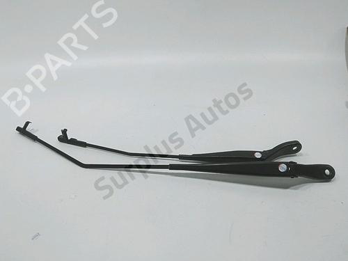 Used Front windshield wiper arm Front windshield wiper arm PEUGEOT 207 (WA_, WC_) 1.4 (73 hp) 40252421 40252421