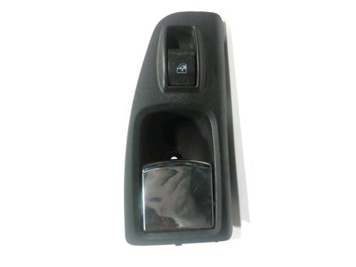 Used Rear left interior door handle LANCIA MUSA (350_) 1.4 (350.AXA11, 350.AXA1A) (95 hp) 28252667