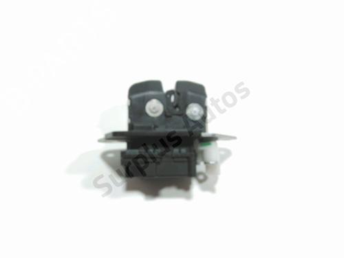 Used Tailgate lock FIAT PANDA (169_) 1.2 (169.AXB11, 169.AXB1A) (60 hp) 29297036