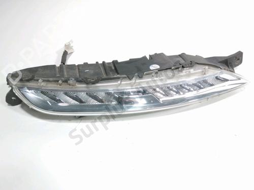 right-daytime-light-citroen-c4-grand-picasso-ii-da_-de_-2013-36593527 main image