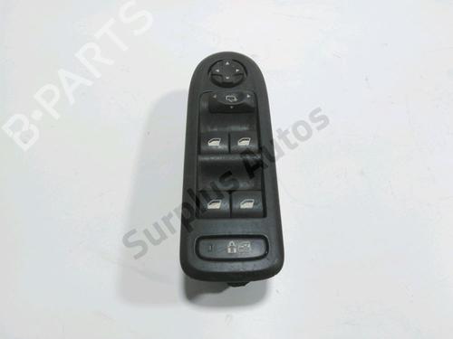 Venstre fortil elrude kontakt CITROËN C5 III (RD_) 2.0 HDi (RDRHD8, RDRHDJ, RDRHR8, RDRHRJ) (136 hp) 31822530