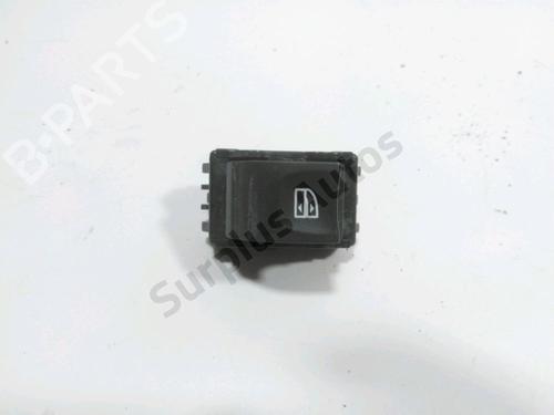 Used Right front window switch RENAULT MEGANE III Hatchback (BZ0/1_, B3_) 1.5 dCi (BZ0C) (90 hp) 28238748