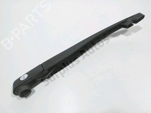 rear-windshield-wiper-arm-peugeot-208-i-ca_-cc_-2012-2013-2014-2015-2016-2017-2018-2019-2020-2021-31938893 main image