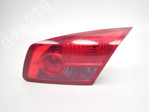 Used Right tailgate light RENAULT VEL SATIS (BJ0_) 2.2 dCi (BJ0E, BJ0F) (150 hp) 31005609