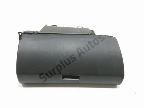 Used Glove box Glove box 37769660 37769660
