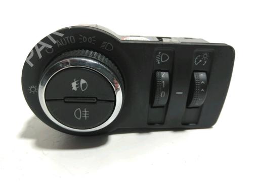 Used Headlight switch Headlight switch 37767535 37767535