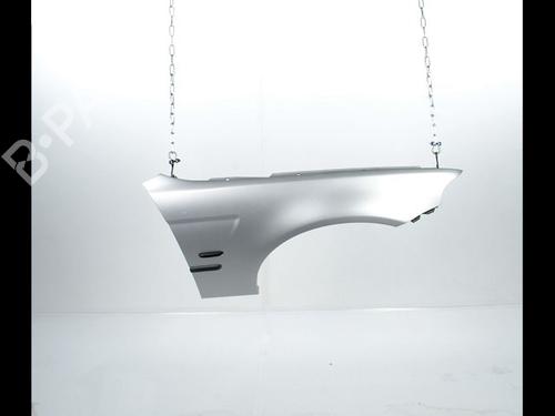 right-front-fenders-bmw-3-compact-e46-2001-2002-2003-2004-2005-28235680 main image
