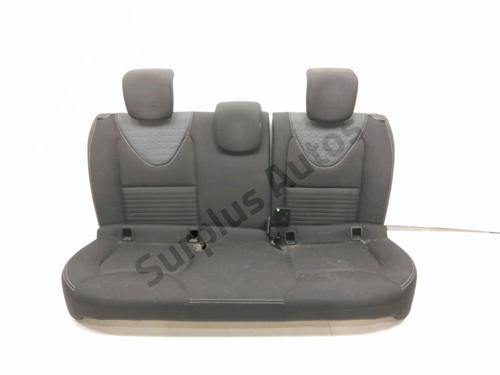 Asientos traseiros Asientos traseiros RENAULT CLIO IV (BH_) 1.5 dCi 90 (90 hp) 33816023 33816023
