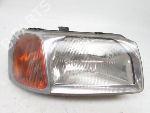 Used Right headlight LAND ROVER FREELANDER I (L314) 2.0 DI 4x4 (98 hp) 28266099