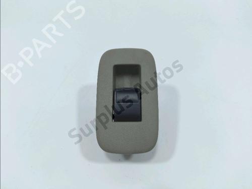 Used Right rear window switch TOYOTA AURIS (_E15_) 2.0 D-4D (ADE150_, ADE150R) (126 hp) 31327148