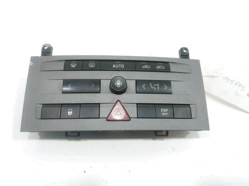 Used Climate control PEUGEOT 407 (6D_) 1.8 16V (6D6FYC) (125 hp) 30988613