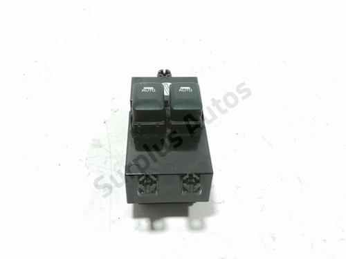pulsantiera-anteriore-sinistra-kia-ceed-jd-2012-2013-2014-2015-2016-2017-2018-39089257 main image