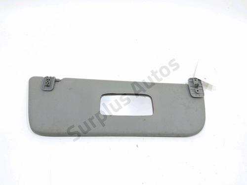 Used Right sun visor Right sun visor 31002767 31002767