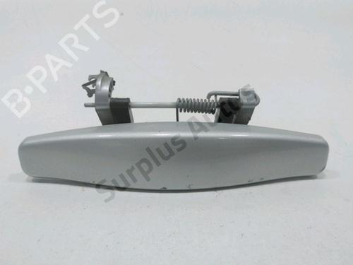 Used Front right exterior door handle Front right exterior door handle 37457652 37457652