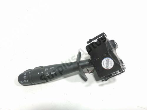 Used Headlight switch Headlight switch RENAULT TWINGO II (CN0_) 1.2 16V (CN0K, CN0V, CN0A) (76 hp) 39765174 39765174