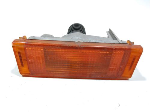 Used Right front indicator RENAULT RAPID Box Body/MPV (F40_, G40_) [1985-2001]  28265359