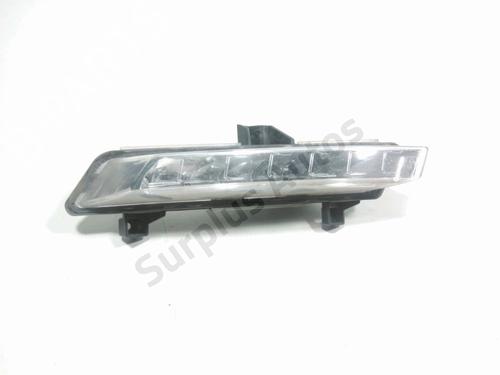 Used Left daytime light Left daytime light 36796870 36796870