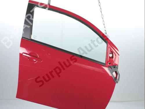 right-front-door-toyota-aygo-_b4_-2014-40252106 main image