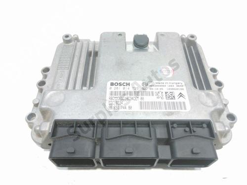 Used Engine control unit (ECU) Engine control unit (ECU) 39490568 39490568