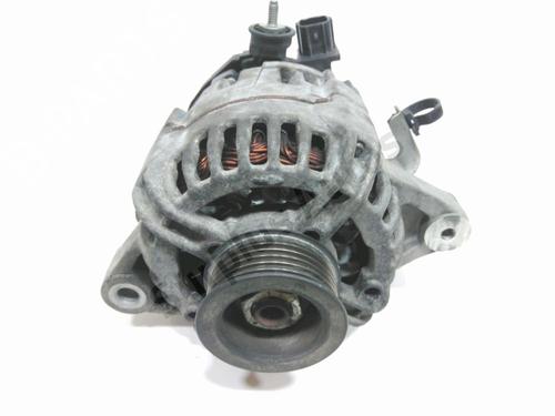 Used Alternator TOYOTA YARIS (_P9_) 1.3 VVT-i (SCP90_, SCP90R) (87 hp) 29230392