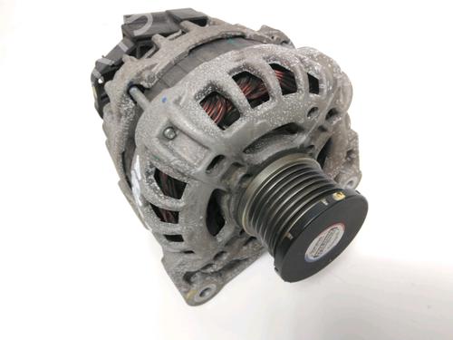 Used Alternator DACIA SANDERO II TCe 90 (B8M1, B8MA, B8AC) (90 hp) 28222451