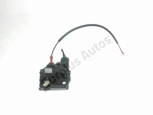 Serrure arrière droite OPEL MERIVA B MPV (S10) 1.4 (75) (120 hp) 32102560