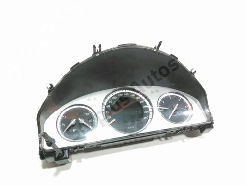 instrument-cluster-mercedes-benz-c-class-w204-2007-2008-2009-2010-2011-2012-2013-2014-2015-28231250 main image