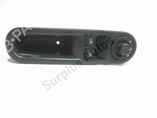 Used Left front window switch RENAULT TWINGO III (BCM_, BCA_) 0.9 TCe 95 (92 hp) 28249505