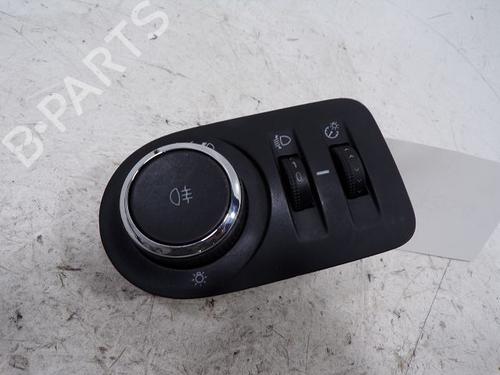 Used Headlight switch Headlight switch OPEL CORSA D (S07) 1.3 CDTI (L08, L68) (75 hp) 30988993 30988993