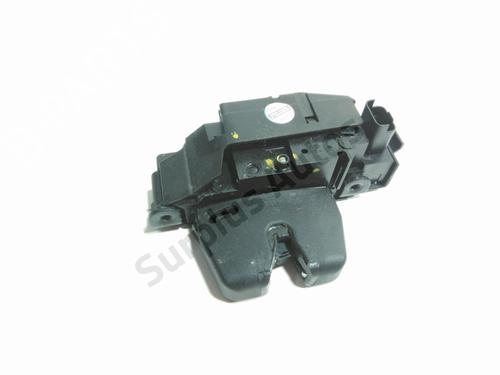 Used Tailgate lock PEUGEOT 308 SW II (LC_, LJ_, LR_, LX_, L4_) 1.2 THP 110 (110 hp) 32356500