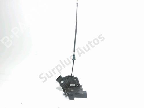 Used Front left lock Front left lock VOLVO V50 (545) D4 (177 hp) 33904004 33904004