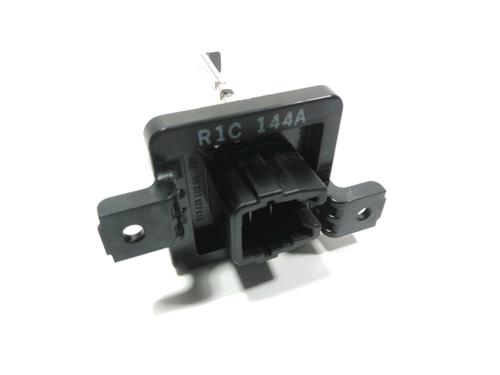 Used Heater resistor Heater resistor SUZUKI SWIFT V (AZ) 1.2 (A2L412, ZC83S) (90 hp) 28223796 28223796