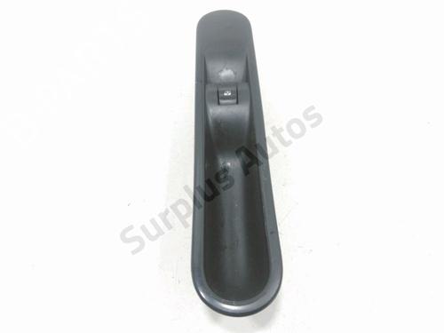 hyre-foran-elrute-bryter-renault-espace-iv-jk01_-2002-37507034 main image