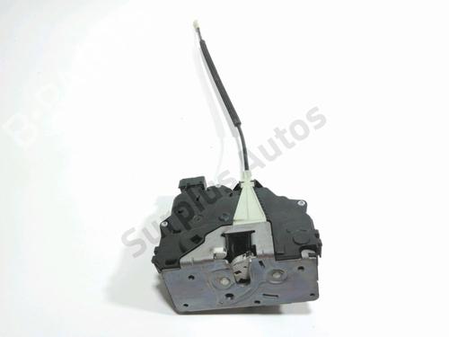 Used Front left lock OPEL CORSA E (X15) 1.3 CDTI (08, 68) (95 hp) 30843238