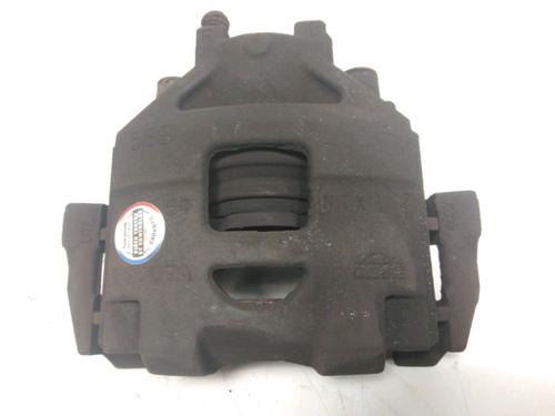 Højre bremsekaliber foran TOYOTA YARIS (_P9_) 1.4 D-4D (NLP90_, NLP90R) (90 hp) 29857197
