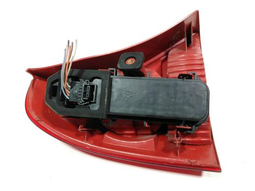Høyre baklys RENAULT CLIO II (BB_, CB_)  | BP29859950C35