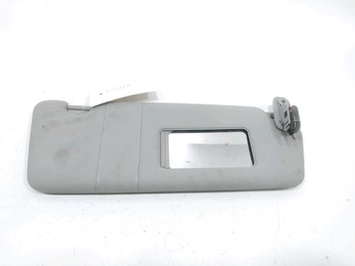 Used Right sun visor Right sun visor 37784725 37784725