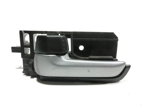Used Rear left interior door handle Rear left interior door handle 28252627 28252627