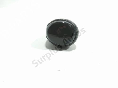 Used Shift knob TOYOTA YARIS (_P13_) 1.5 (NSP131_) (112 hp) 28224490