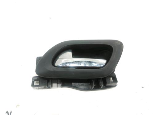 Venstre bak invendig håndtak PEUGEOT 3008 I MPV (0U_) 1.6 HDi (109 hp) 31000019