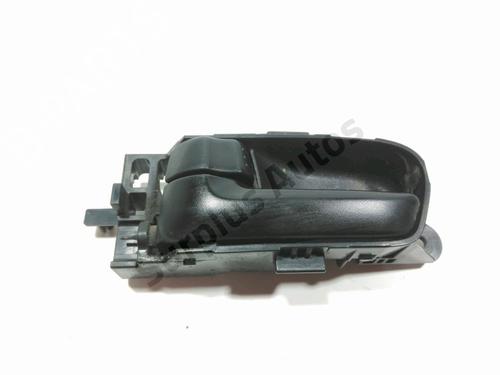 Used Front left interior door handle Front left interior door handle 37775277 37775277