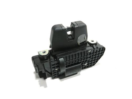 Tailgate lock PEUGEOT 2008 II (UD_, US_, UY_, UJ_, UR_, UC_) 1.2 PureTech 130 (USHNS, URHNS) | BP28260528C101 