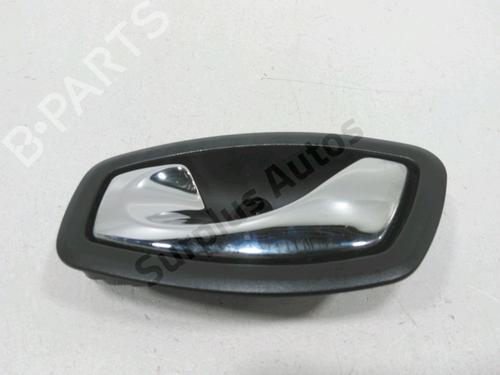 Used Front left interior door handle Front left interior door handle 31142769 31142769