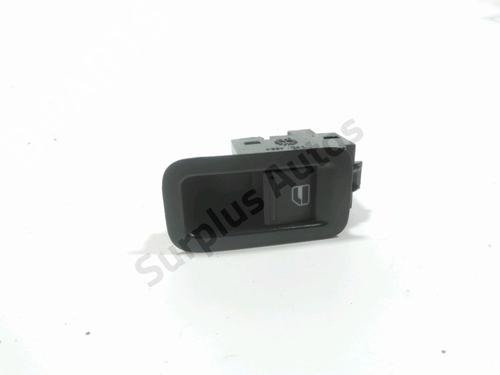 Used Right front window switch Right front window switch 30584719 30584719