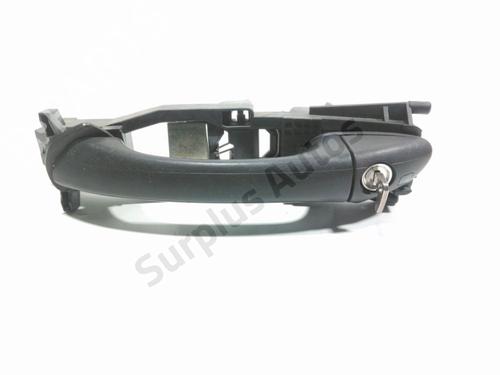 front-left-exterior-door-handle-mercedes-benz-c-class-w203-2000-2001-2002-2003-2004-2005-2006-2007-34178199 main image
