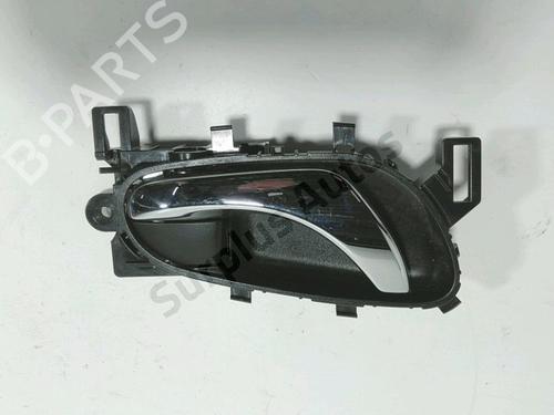 Used Front right interior door handle Front right interior door handle NISSAN X-TRAIL III (T32_, T32R, T32RR) 1.6 dCi (T32) (130 hp) 40213688 40213688